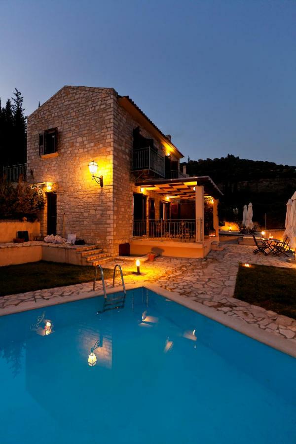 Parathalasso Villas Monastiraki  Esterno foto