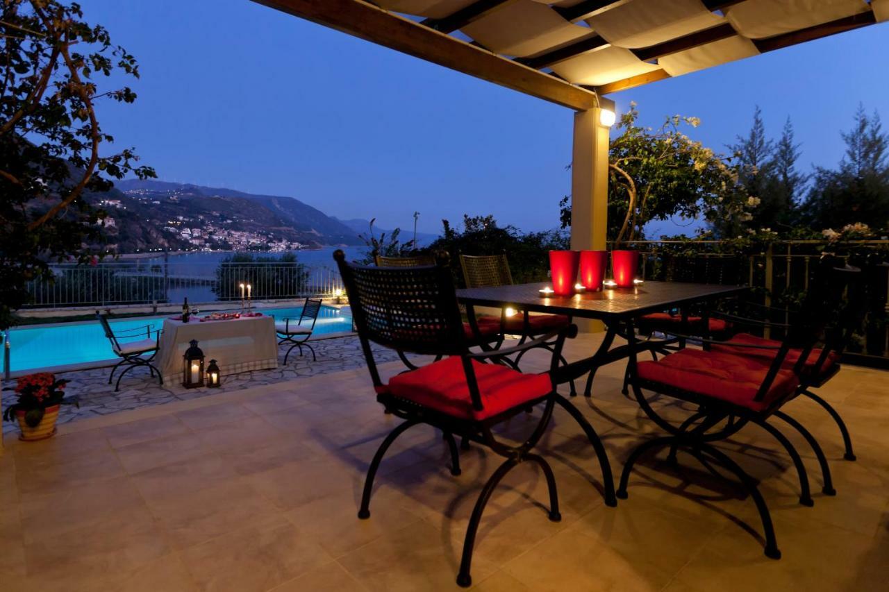 Parathalasso Villas Monastiraki  Esterno foto