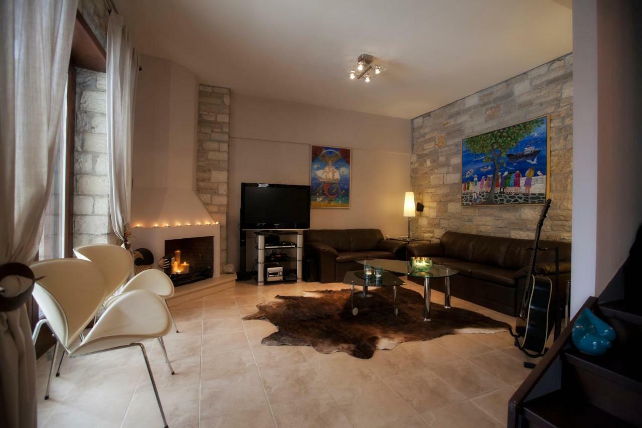 Parathalasso Villas Monastiraki  Esterno foto